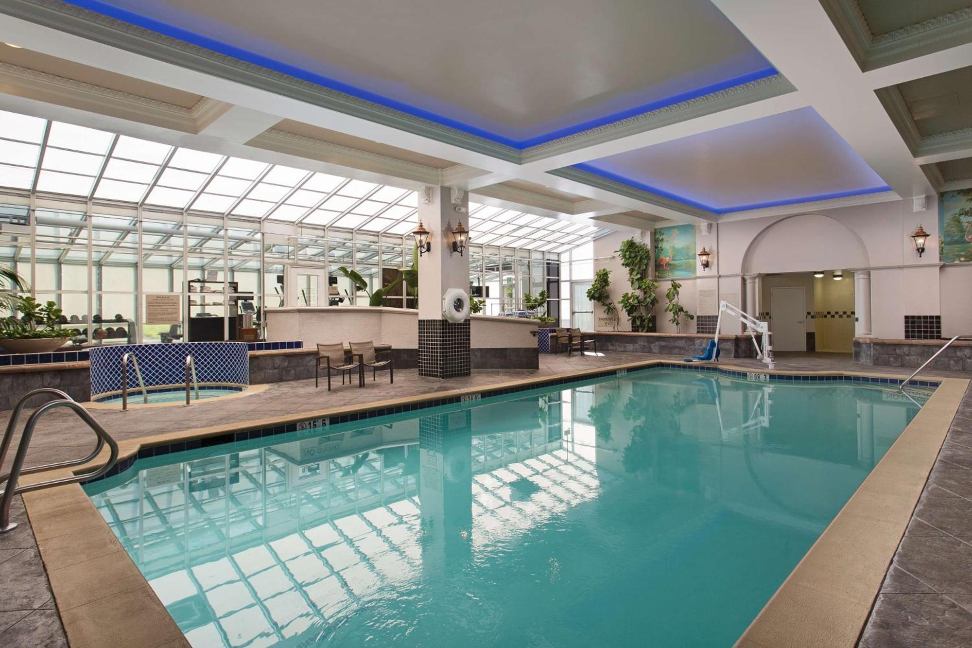 Embassy Suites San Francisco Airport - Waterfront Burlingame Exterior photo