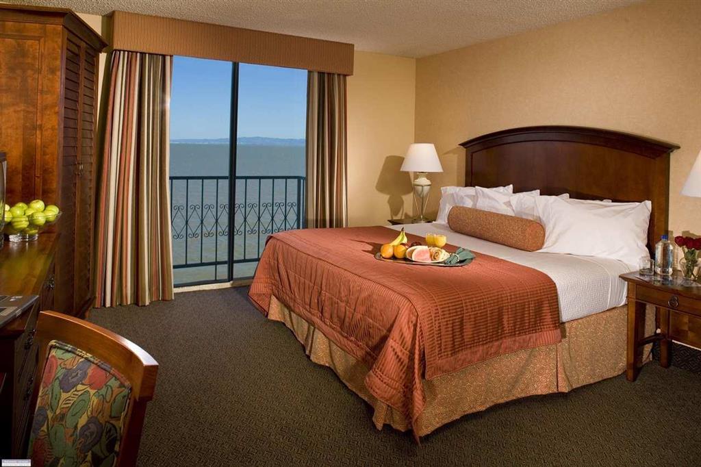 Embassy Suites San Francisco Airport - Waterfront Burlingame Room photo