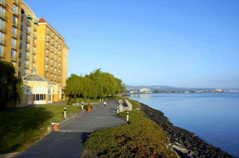 Embassy Suites San Francisco Airport - Waterfront Burlingame Exterior photo
